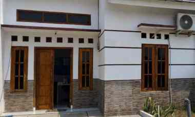 dijual rumah murah dekat stasiaun