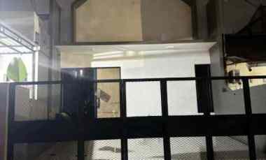 dijual rumah mutiara gading timur