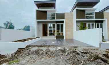 dijual rumah ngaglik