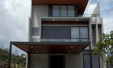 dijual rumah ngesrep