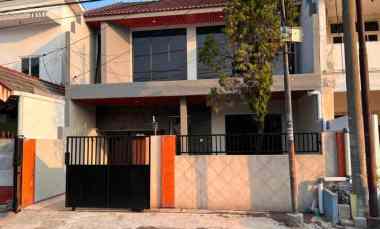 dijual rumah nginden