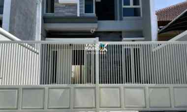 dijual rumah nginden intan timur