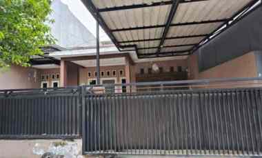 dijual rumah nginden intan timur
