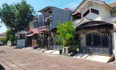 dijual rumah nirwana eksekutif