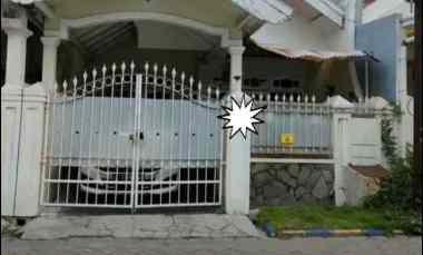 dijual rumah nirwana eksekutif