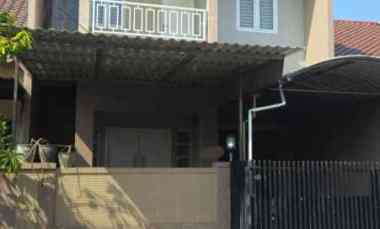 dijual rumah nirwana eksekutif