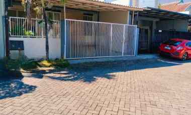 dijual rumah nirwana eksekutif