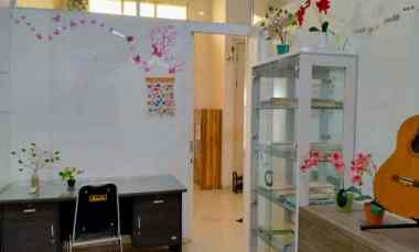 dijual rumah nirwana eksekutif