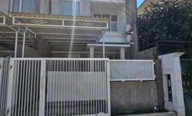 dijual rumah nirwana eksekutif