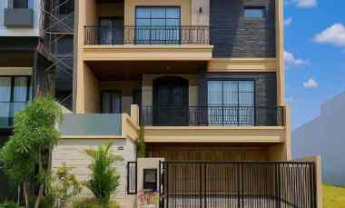 dijual rumah north emerald mansion