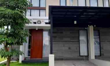 dijual rumah northwest hill