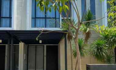 dijual rumah northwest park