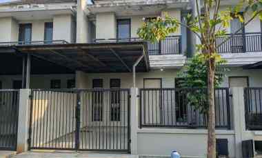 dijual rumah opal pakuwon city surabaya