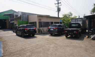 dijual rumah pabrik cat