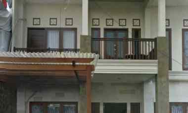 dijual rumah padang kartika