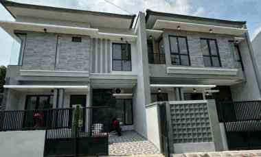 dijual rumah pakal madya