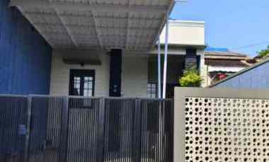 Rumah Mewah Desain Modern Siap Huni Shm Nempel Jalan Aspal