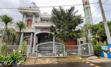 Rumah 3 Lantai Siap Huni Lokasi Perumahan Mangliawan Permai