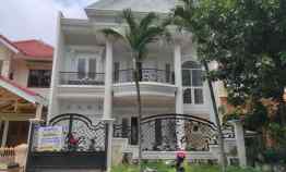 Rumah Classic Siap Huni Lantai Full Granit dekat Pakuwon City Mall Had