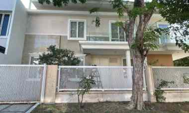 Rumah Pakuwon City San Antonio Surabaya Hook Hadap Timur