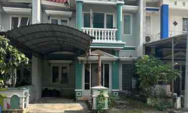 dijual rumah pakuwon city