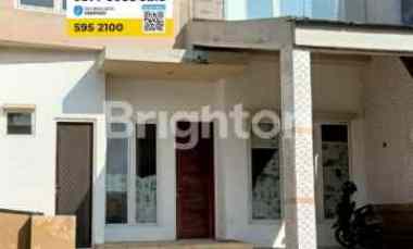 dijual rumah pakuwon city