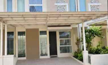 Rumah Suvadiva Pakuwon City dekat Dharmahusada, Mulyosari DND
