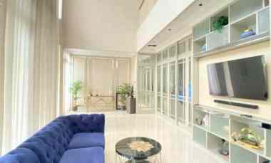 dijual rumah pakuwon city grand island