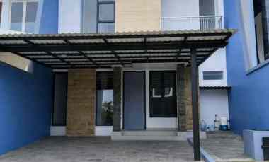 Rumah Baru Minimalis Imperial Beach Pakuwon City Row Jalan 3,5 Mobil