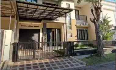 dijual rumah pakuwon city san diego