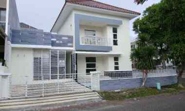dijual rumah pakuwon city surabaya