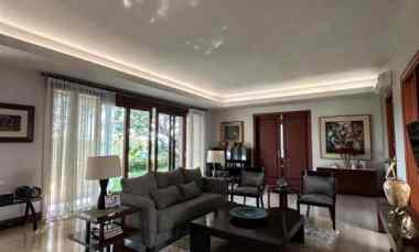 dijual rumah pakuwon indah