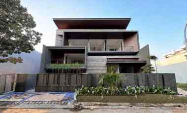 Brand New House Pakuwon Indah Imperial Golf dekat Pakuwon Indah Mall