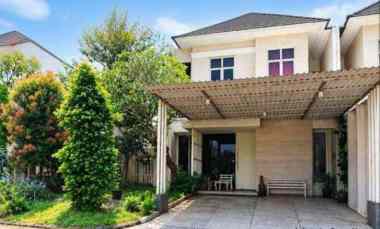 dijual rumah pakuwon indah surabaya 12x25 2 lantai shm