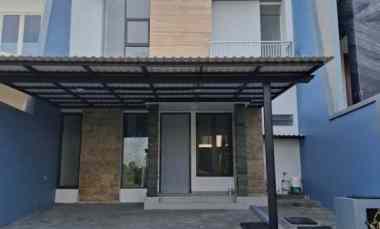 dijual rumah palm beach pakuwon city