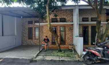 dijual rumah pamulang