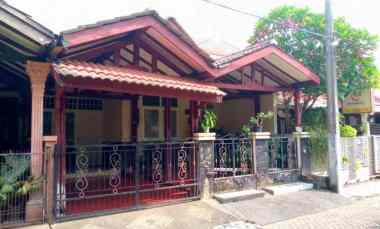 Rumah Dijual di Pamulang Estate dekat Unpam dan TOL Pamulang Ciputat