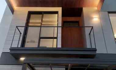 Cluster 2,5Lantai Dgn Rooftop Murah DiPancoran Mas,Depok