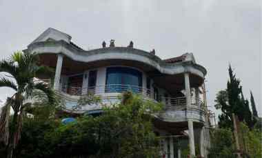 dijual rumah panderman