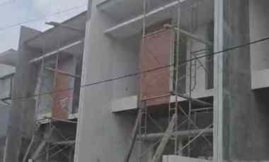 dijual rumah panjang jiwo