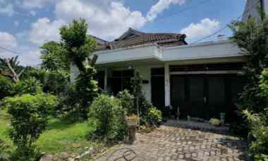 dijual rumah panjang jiwo permai selatan