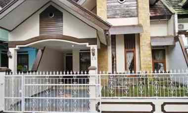 Rumah Komplek Nyaman Aman Strategis dekat Jalan Utama Kota Bandung