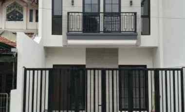 dijual rumah pantai mentari