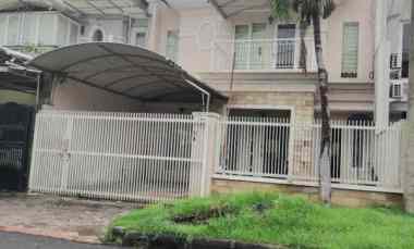 dijual rumah pantai mentari