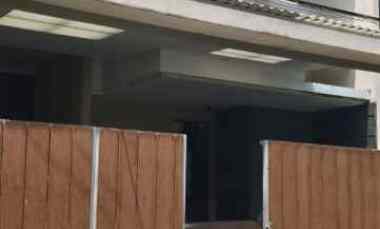 Rumah Second Minimalis,terawat di Pantai Mentari,Surabaya Timur