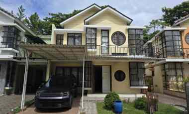 dijual rumah panunggangan barat