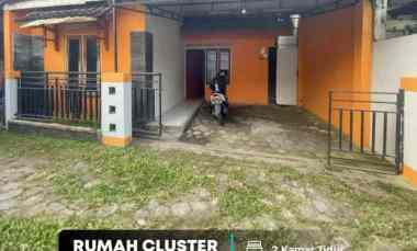 dijual rumah pasar godean