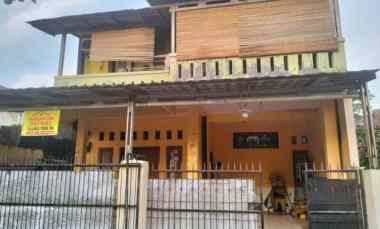Dijual Rumah 2 Lantai dekat Pasar Rebo dan Pasar Simpang Purwakarta