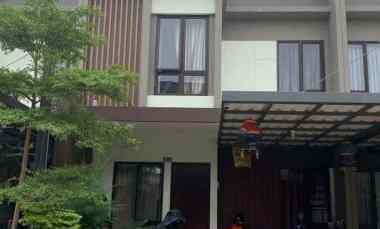 Rumah dalam Cluster Kota Sutra Pasar Kemis Tanggerang, Siap Huni