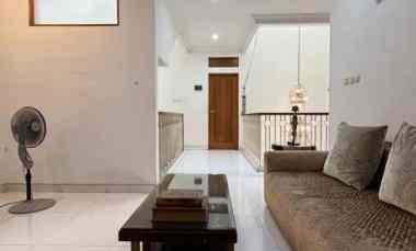 dijual rumah pasar minggu